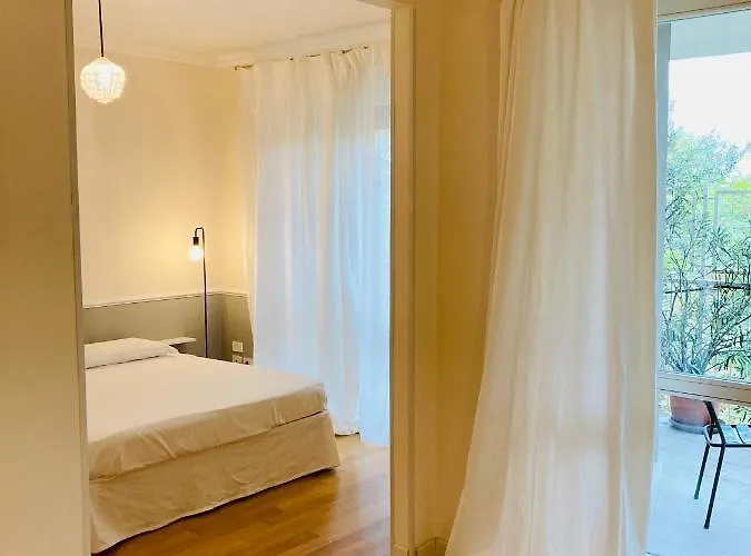 Un Punto A 3* Verona